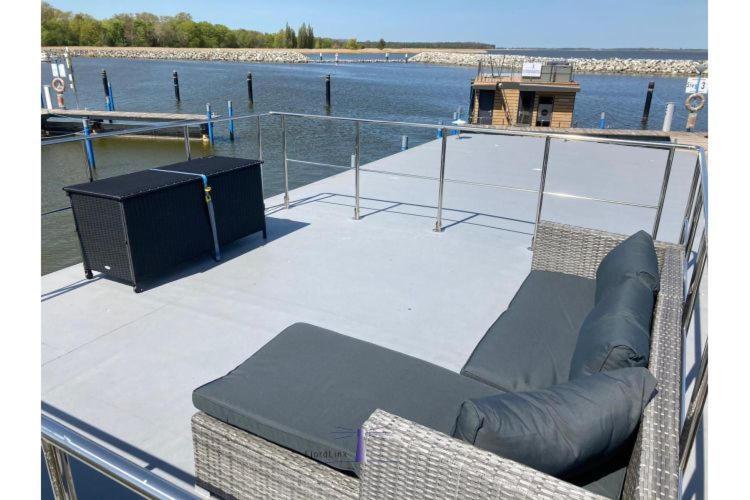 Hausboot Fjord Vela Mit Biosauna In บาร์ท ภายนอก รูปภาพ